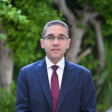 د. احمد مدكور